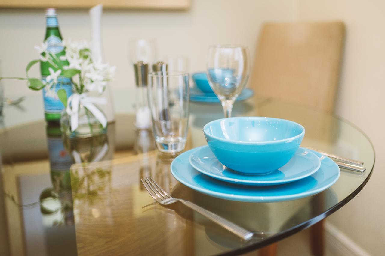 ليذرهيد Charming Two Bedroom Apartment With Free Private Parking المظهر الخارجي الصورة